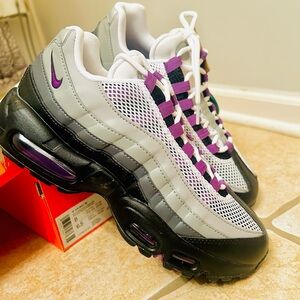 Women AIR MAX 95 sz 8.5